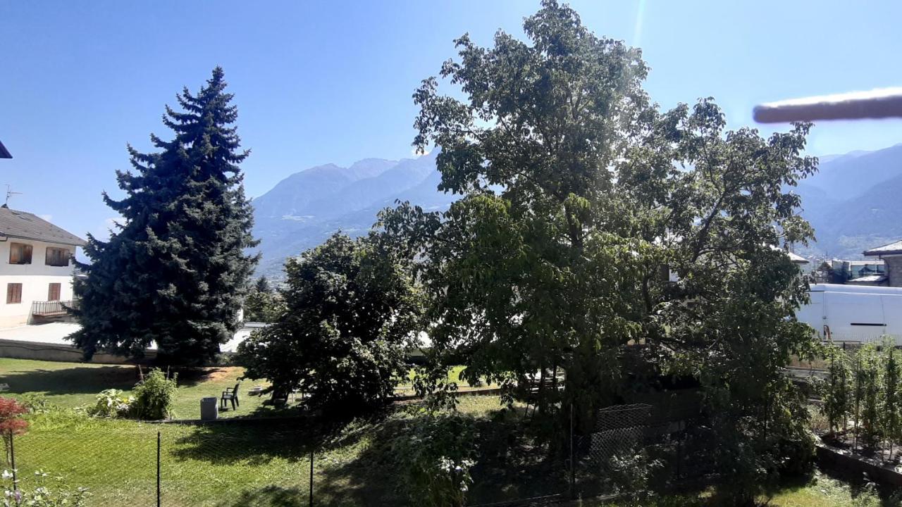Appartements Le-Z-Aravi-Orazio Aosta Exterior foto